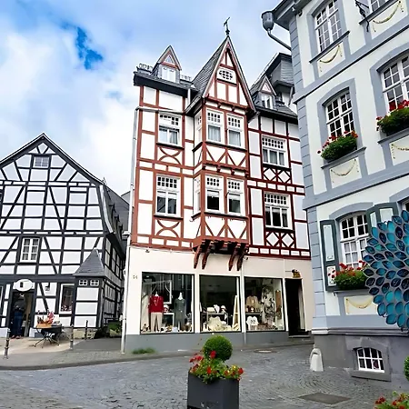 Vikaro Apartment Monschau Exterior photo